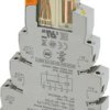 Interface relay 2 Form C (NO/NC), 24 V (DC), 800 Ω, 6 A, 250 V (DC), 250 V (AC), 2910535