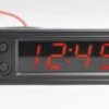 Panelowy zegar LED 4.5-30V z podwójnym termometrem oraz woltomie