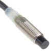 Czujnik zbliżeniowy M8 Indukcyjny 4 mm Omron Niewpuszczany 12 → 24 V DC długość 27mm Gwintowany