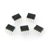 Komparator dwukanałowy Low-Power LM393P - THT DIP8 - 5szt.