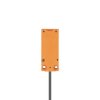 Czujnik zbliżeniowy Pojemnościowy 1.2 mm ifm electronic Niewpuszczany 10 → 30 V DC długość 48mm w obudowie