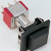 Nasadka przełącznika Zatrzaskowy DPDT, montaż panelowy C & K