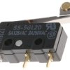 Łącznik Micro z dźwignią z rolką Omron SPDT IP40