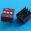 DIP SWITCH 3-PIN RED
