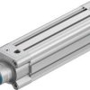 Siłownik pneumatyczny z tłoczyskiem skok: 150mm Festo Ø 50mm dwustronnego działania Action DSBC-50-150-D3-PPVA-N3