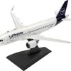 Model samolotu do sklejania Revell Airbus A320 neo Lufthansa 63942 1:144