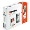 Zestaw videodomofonowy jednorodzinny Bticino AV KIT L3000+300X 13E Classe 300 WI-FI 363911