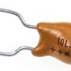 Kondensator tantalowy 10μF 35V dc THT ±20