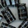 3300uF/35V/105C KONDENSATOR ELEKTROLITYCZNY