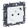 NILOE STEP Gniazdo pojedyncze z uziemieniem z USB typu C umieszczonym w plakietce zaciski automatyczne z przesłoną biały 863138