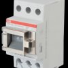 2CCE160301R0131 Main Switch - 2.5 TE, 3 NO contacts, 63 A, Lockable