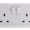 Gniazdo wtykowe podwójne Montaż wpuszczany z przełącznikiem kolor Biały W budynkach, 13A, IP20 230V ac
