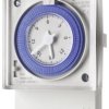 Przełącznik czasowy DIN 1-kanałowy Analogowa 230 V AC Finder SPDT