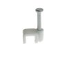 Uchwyt kabla 4x4mm płaski biały (100szt)