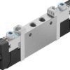 Zawór elektromagnetyczny Festo 5/3 zamknięte Elektryczny 8 bar 5 portowy VUVG-L10-P53E-T-M7-1R8L 24V