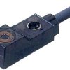Czujnik zbliżeniowy Indukcyjny 2,5 mm Omron Wpuszczany 12 → 24 V dc długość 20mm w obudowie prostokątnej