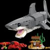 31381 LEGO® Creator - Fierce Shark with a Treasure Chest