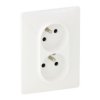 VALENA LIFE Gniazdo pojedyncze z uziemieniem typu monoblok z przesłoną białe 16A 250V 753186 LEGRAND