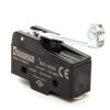 Wyłącznik krańcowy miniaturowy, 1CO, dźwignia średnia z rolką metalową, T0-MN1MIM2