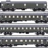 Pociąg pospieszny Märklin 042514 Pociąg pospieszny Märklin 042514 Zestaw wagonów w skali H0 dla BR19 DR/GDR