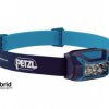 Latarka czołowa, czołówka Petzl Actik Core niebieska E065AB01