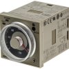 Timer Relay Szyna DIN, montaż panelowy 100 → 125 V dc, 100 → 240V ac 2-stykowy Omron DPDT 0.05 s →