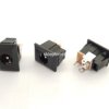 Gniazdo DC 2.1/5.5 do obudowy na zatrzask 2szt