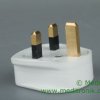 Wtyk angielski biały do montażu na kabel bezpiecznik 13A