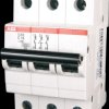 2CDS253001R0324 Automatic circuit breaker, 3-pin, characteristic C, 32 A