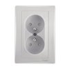 SEDNA Gniazdo podwójne z uziemieniem z przesłonami aluminium z ramką SDN2800660 SCHNEIDER ELECTRIC