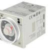 H3CR-A8/100-240 Przekaźnik czasowy o zakresie zliczania 0,05s÷300h, wyjściu typu DPDT, napięciu zasilania 100÷240VAC