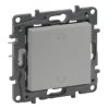 Niloe Step Przycisk sterowania roletami 2-pozycyjny - góra, dół 6 AX aluminium 863343