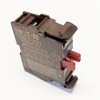 M22-K01 element stykowy - rozłączny NC; zacisk przewodu śrubowy 216378